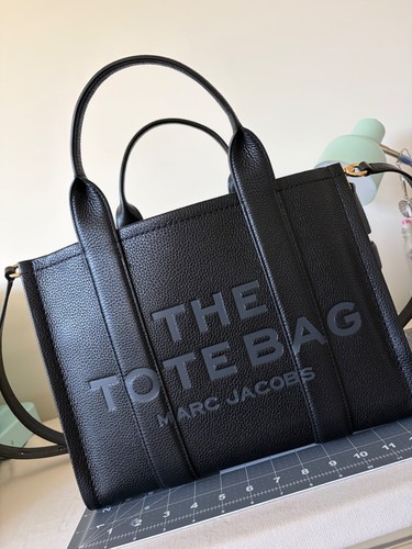 Marc jacobs leather tote bag - marc,